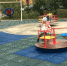 В Лабытнанги детские игровые комплексы оснащаются современным резиновым покрытием - Администрация г. Лабытнанги